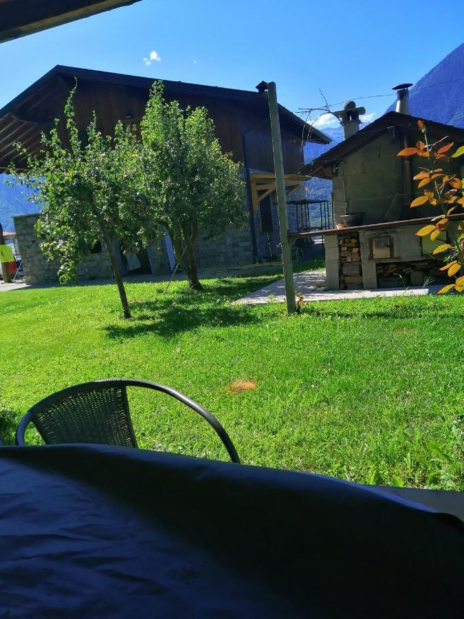 Casa Vacanze La Ca Del Cunfec Sondrio Exteriör bild
