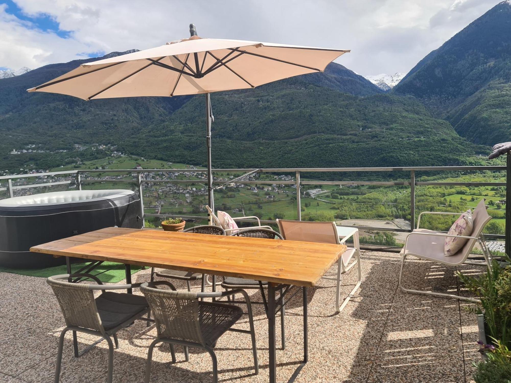 Casa Vacanze La Ca Del Cunfec Sondrio Exteriör bild